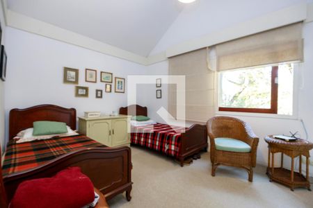 Casa à venda com 394m², 4 quartos e 4 vagasQuarto 1