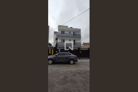 Casa de condomínio à venda com 48m², 2 quartos e sem vaga Casa de condomínio à venda com 48m², 2 quartos e sem vagaFachada