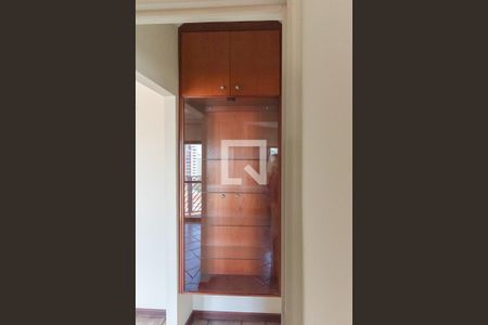 Apartamento para alugar com 50m², 1 quarto e 1 vagaCorredor- Armário