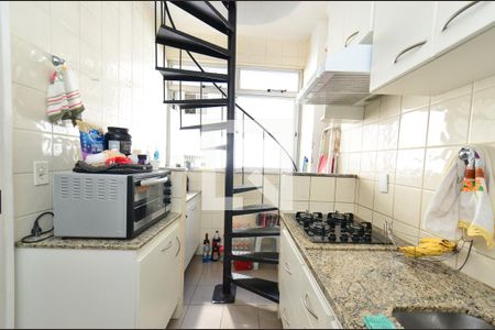 Apartamento à venda com 120m², 3 quartos e 2 vagas Apartamento à venda com 120m², 3 quartos e 2 vagasCozinha