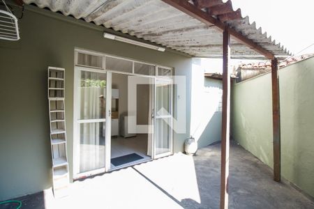 Studio para alugar com 50m², 1 quarto e 1 vagaQuintal