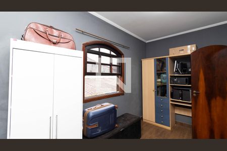 Casa à venda com 150m², 3 quartos e 3 vagas Casa à venda com 150m², 3 quartos e 3 vagasQuarto 2