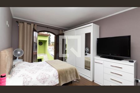 Casa à venda com 150m², 3 quartos e 3 vagas Casa à venda com 150m², 3 quartos e 3 vagasSuíte