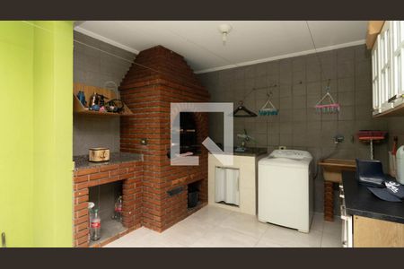 Casa à venda com 150m², 3 quartos e 3 vagas Casa à venda com 150m², 3 quartos e 3 vagasÁrea de Serviço