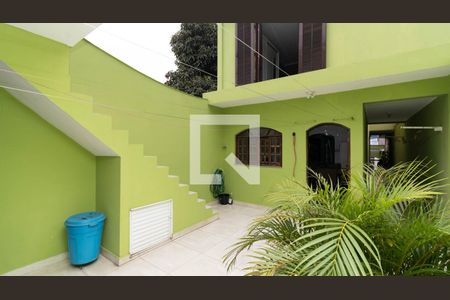 Casa à venda com 150m², 3 quartos e 3 vagas Casa à venda com 150m², 3 quartos e 3 vagasÁrea de Serviço