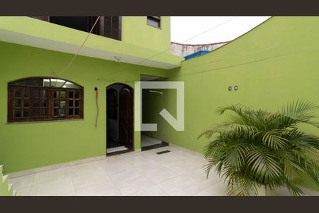 Casa à venda com 150m², 3 quartos e 3 vagas Casa à venda com 150m², 3 quartos e 3 vagasÁrea de Serviço