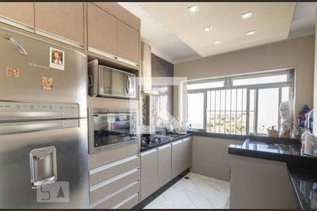 Cozinha de apartamento para alugar com 2 quartos, 54m² em Chácara Cruzeiro do Sul, São Paulo