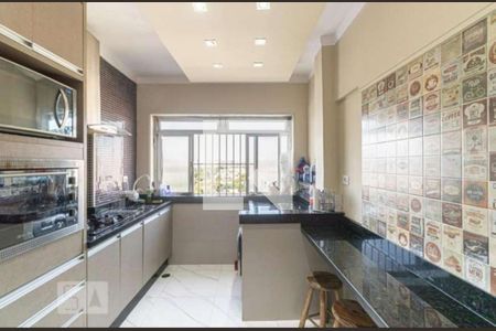 Cozinha de apartamento para alugar com 2 quartos, 54m² em Chácara Cruzeiro do Sul, São Paulo