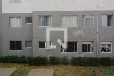 Sala - vista de apartamento para alugar com 2 quartos, 43m² em Parque Bristol, São Paulo
