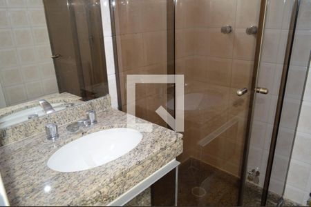 Apartamento para alugar com 120m², 4 quartos e 2 vagasBanheiro da Suíte