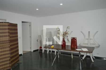 Apartamento para alugar com 120m², 4 quartos e 2 vagasÁrea comum