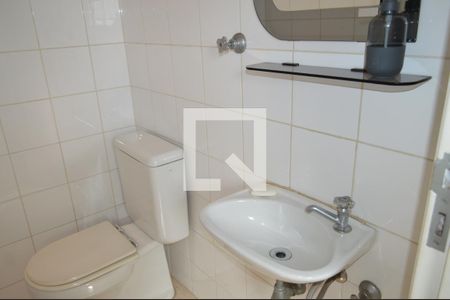 Apartamento para alugar com 120m², 4 quartos e 2 vagasBanheiro de serviço
