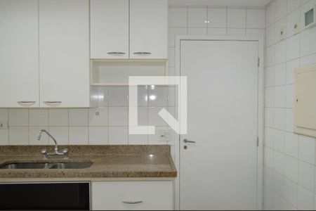 Apartamento para alugar com 120m², 4 quartos e 2 vagasCozinha