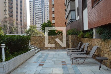 Apartamento para alugar com 120m², 4 quartos e 2 vagasPiscina