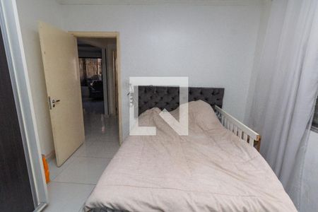 Casa à venda com 200m², 3 quartos e 2 vagas Casa à venda com 200m², 3 quartos e 2 vagasQuarto 2