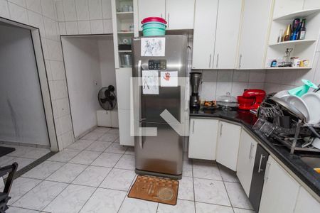 Casa à venda com 200m², 3 quartos e 2 vagas Casa à venda com 200m², 3 quartos e 2 vagasCozinha