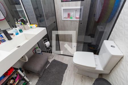 Casa à venda com 200m², 3 quartos e 2 vagas Casa à venda com 200m², 3 quartos e 2 vagasBanheiro