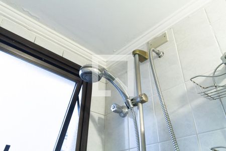 Apartamento à venda com 70m², 2 quartos e 2 vagasBanheiro social 