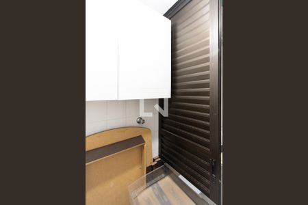 Apartamento à venda com 70m², 2 quartos e 2 vagasBanheiro De serviço