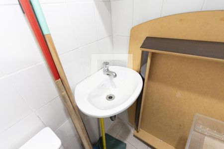 Apartamento à venda com 70m², 2 quartos e 2 vagasBanheiro De serviço