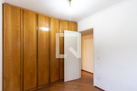 Apartamento à venda com 70m², 2 quartos e 2 vagasQuarto 2