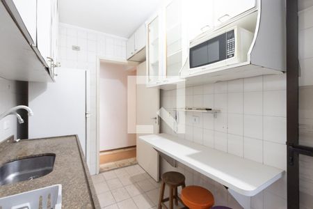 Apartamento à venda com 70m², 2 quartos e 2 vagasCozinha 