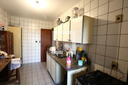 Apartamento à venda com 150m², 4 quartos e 3 vagasCozinha