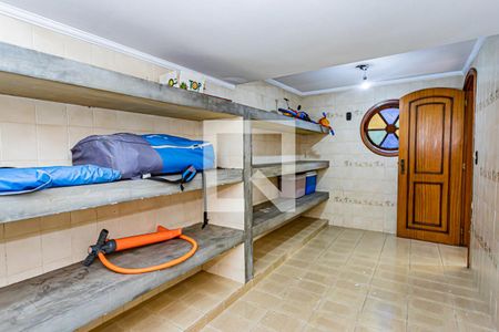 Casa à venda com 312m², 3 quartos e 5 vagasDepósito