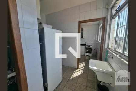 Apartamento à venda com 194m², 4 quartos e 3 vagas Apartamento à venda com 194m², 4 quartos e 3 vagasÁrea de Serviço