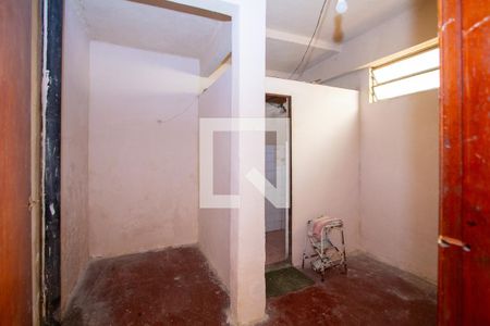 Casa à venda com 200m², 3 quartos e 2 vagasQuarto de Serviço