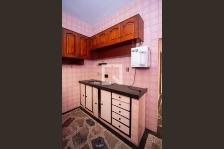 Casa à venda com 200m², 3 quartos e 2 vagasCozinha