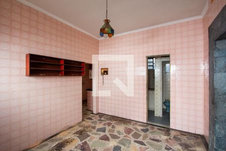 Casa à venda com 200m², 3 quartos e 2 vagasCopa