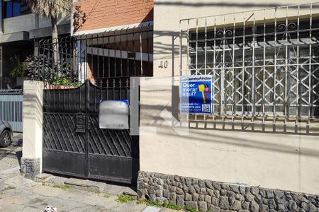 Casa à venda com 200m², 3 quartos e 2 vagasFachada