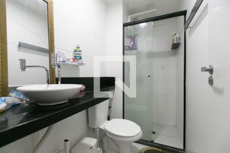Apartamento à venda com 40m², 2 quartos e sem vaga Apartamento à venda com 40m², 2 quartos e sem vagaBanheiro