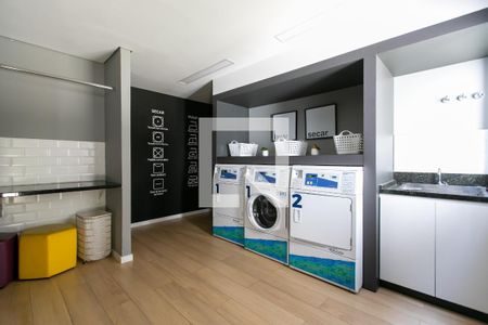 Apartamento à venda com 40m², 2 quartos e sem vaga Apartamento à venda com 40m², 2 quartos e sem vagaLavanderia