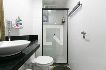 Apartamento à venda com 40m², 2 quartos e sem vaga Apartamento à venda com 40m², 2 quartos e sem vagaBanheiro