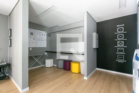 Apartamento à venda com 40m², 2 quartos e sem vaga Apartamento à venda com 40m², 2 quartos e sem vagaLavanderia