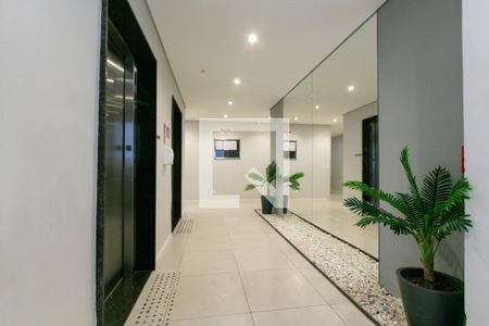 Apartamento à venda com 40m², 2 quartos e sem vaga Apartamento à venda com 40m², 2 quartos e sem vagaHall de Entrada