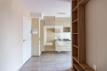 Sala de apartamento para alugar com 1 quarto, 30m² em Km 18, Osasco