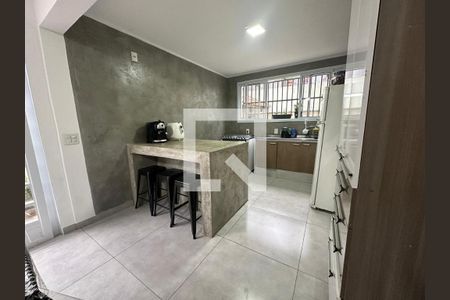 Casa à venda com 153m², 3 quartos e 2 vagas