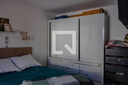 Casa à venda com 144m², 5 quartos e 2 vagasQuarto