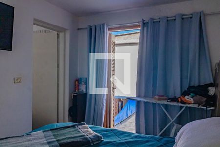 Casa à venda com 144m², 5 quartos e 2 vagas Casa à venda com 144m², 5 quartos e 2 vagasQuarto