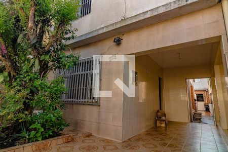 Casa à venda com 144m², 5 quartos e 2 vagasÁrea de serviço