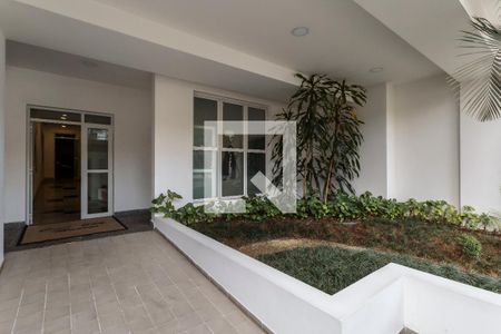 Apartamento para alugar com 40m², 1 quarto e 1 vaga Apartamento para alugar com 40m², 1 quarto e 1 vagaEntrada