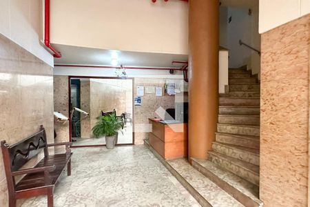 Apartamento para alugar com 60m², 4 quartos e 2 vagasEntrada