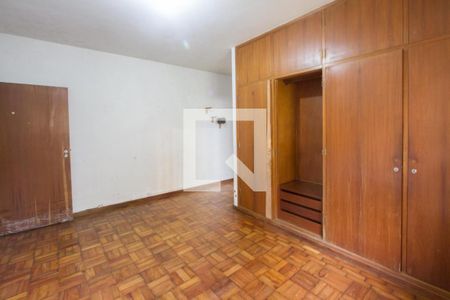 Casa para alugar com 426m², 4 quartos e 4 vagas Casa para alugar com 426m², 4 quartos e 4 vagasSuíte 2