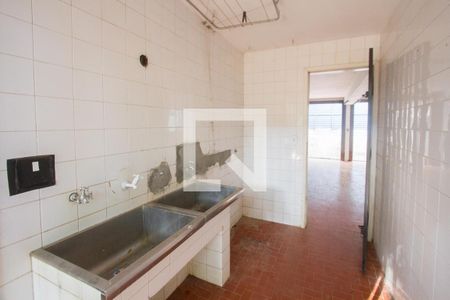 Casa para alugar com 426m², 4 quartos e 4 vagas Casa para alugar com 426m², 4 quartos e 4 vagasÁrea de Serviço