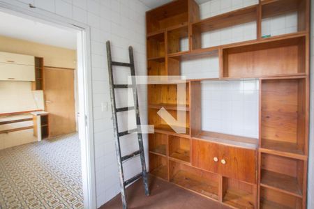 Casa para alugar com 426m², 4 quartos e 4 vagas Casa para alugar com 426m², 4 quartos e 4 vagasDespensa