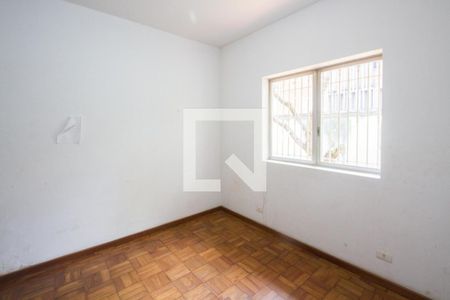 Casa para alugar com 426m², 4 quartos e 4 vagas Casa para alugar com 426m², 4 quartos e 4 vagasQuarto 1