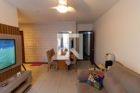 Sala de apartamento à venda com 2 quartos, 70m² em Icaraí, Niterói